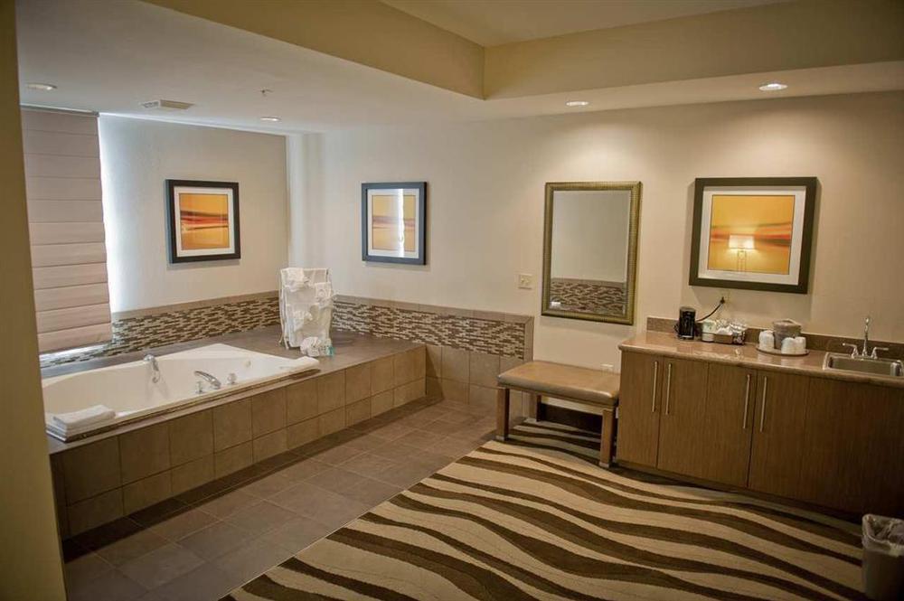 Hampton Inn Oakland-Hayward Habitación foto