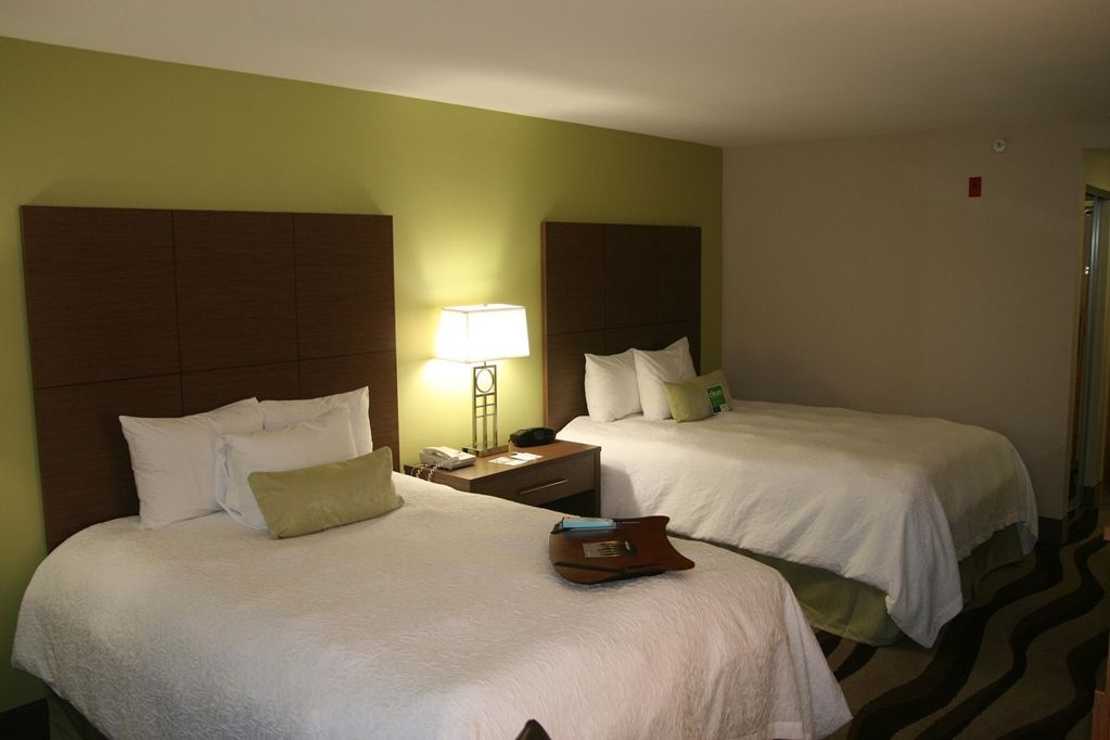 Hampton Inn Oakland-Hayward Habitación foto